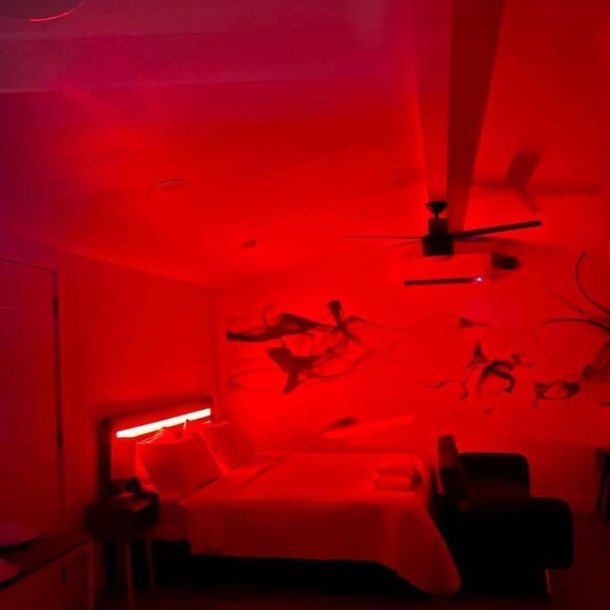 Phoenix Retreat - Studio With King Bed - 10 Min From Airp - Unit C 外观 照片